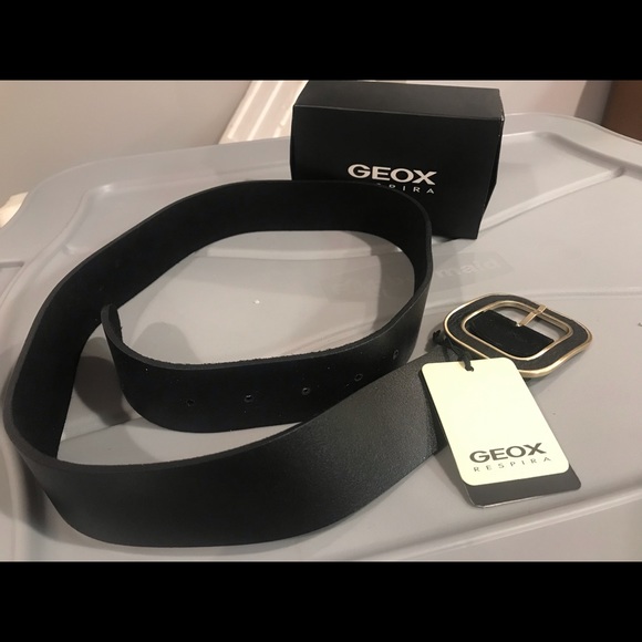 Women’s black belt - Picture 3 of 4